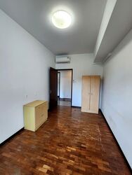 Stratford Court (D16), Condominium #573674501